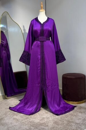 Takchita violet